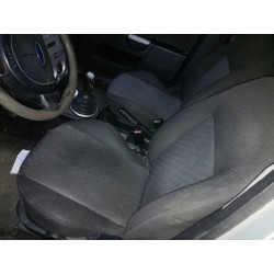 ford fiesta (cbk) del año 2005
