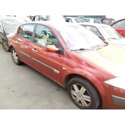 renault megane ii classic berlina del año 2003