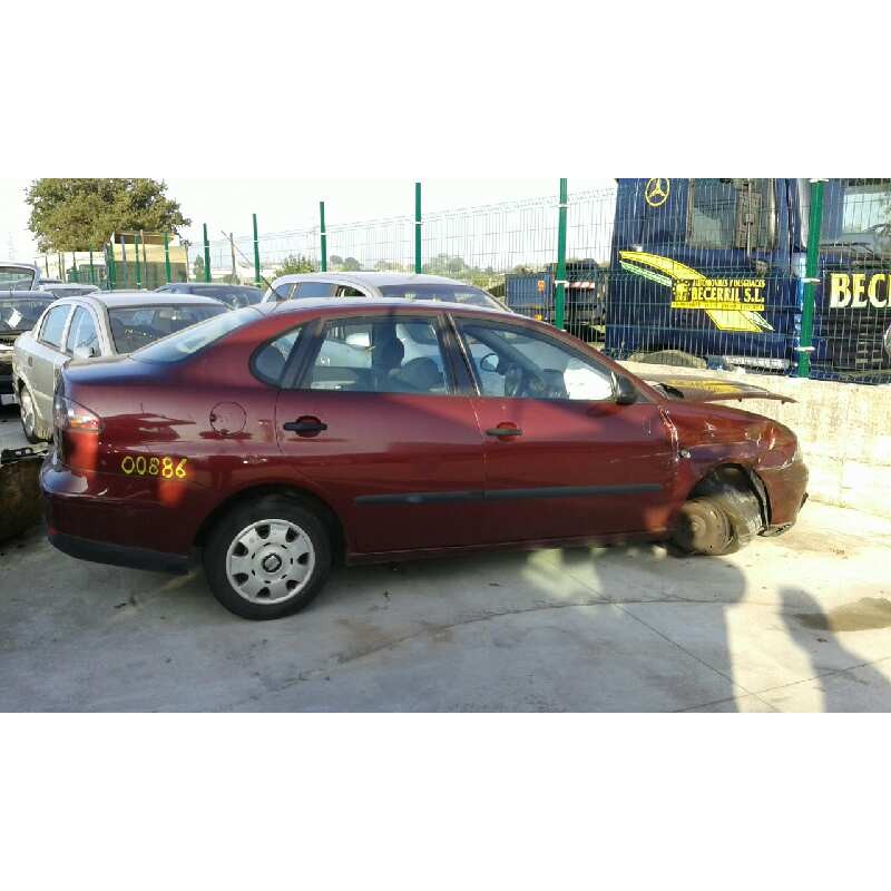 seat cordoba berlina (6l2) del año 2003