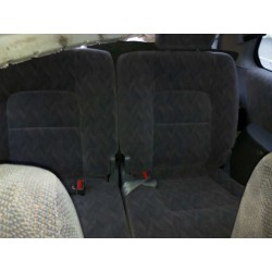 kia carnival ii del año 2001