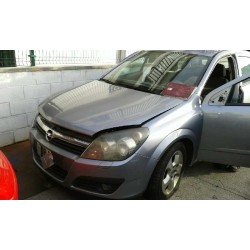opel astra h berlina del año 2006