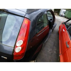 ford fiesta (cbk) del año 2001