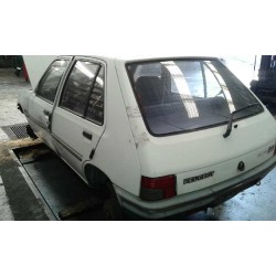 peugeot 205 berlina del año 1993
