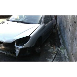 peugeot 206 berlina del año 1999