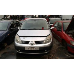 renault scenic ii del año 2005