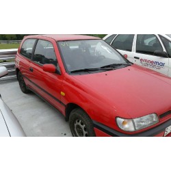 nissan sunny berlina (n14) del año 1993