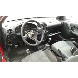 nissan sunny berlina (n14) del año 1993