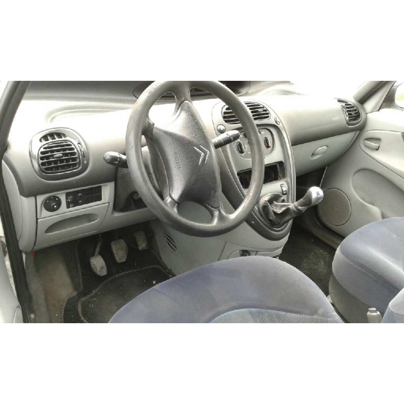 citroen xsara picasso del año 2004