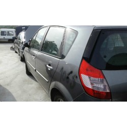 renault scenic ii del año 2004