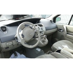 renault scenic ii del año 2004