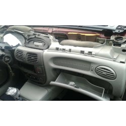renault scenic (ja..) del año 2000