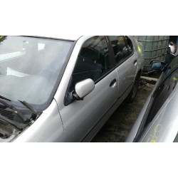 nissan primera berlina (p11) del año 1999