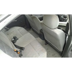 nissan primera berlina (p11) del año 1999