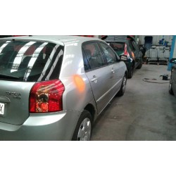 toyota corolla (e12) del año 2005