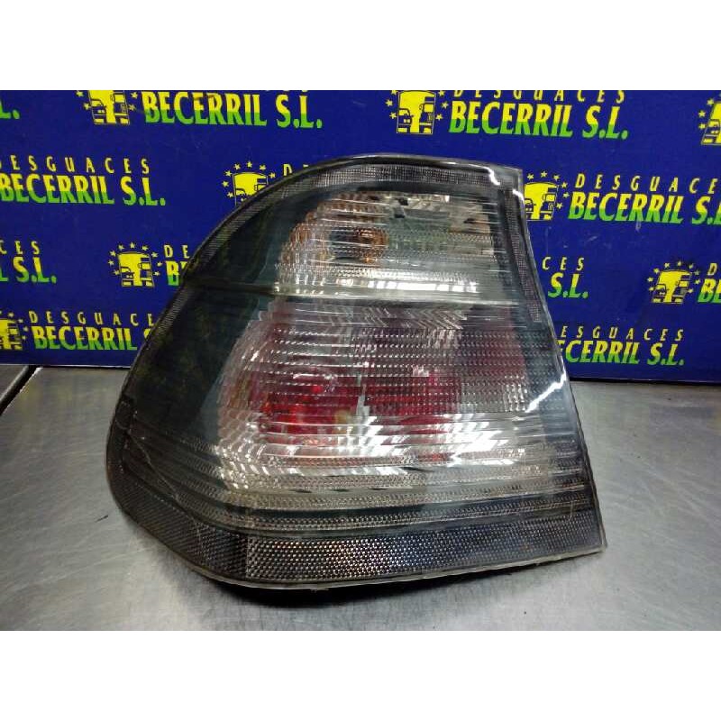 Recambio de piloto trasero izquierdo para bmw serie 3 berlina (e46) 320i referencia OEM IAM Recambio de piloto trasero izquierdo para bmw serie 3 berlina (e46) 320i referencia OEM IAM