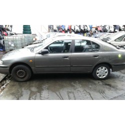 nissan primera berlina (p11) del año 1996