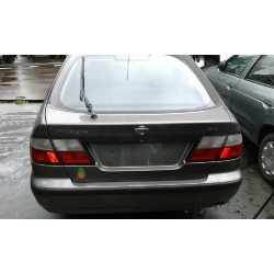 nissan primera berlina (p11) del año 1996