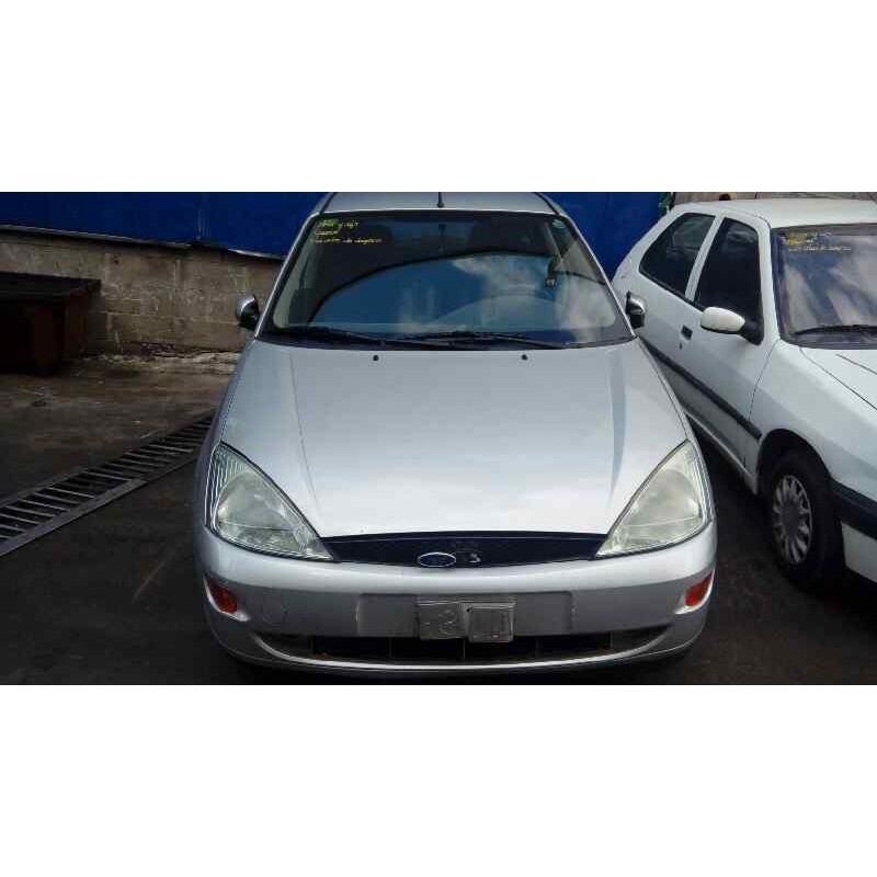 ford focus berlina (cak) del año 1999
