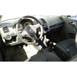 volkswagen polo berlina (6n1) del año 2000