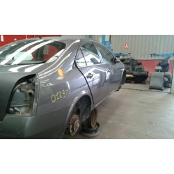 nissan primera berlina (p12) del año 2002