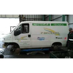 peugeot boxer combi (rs2850)(270/310)(´02) del año 2001