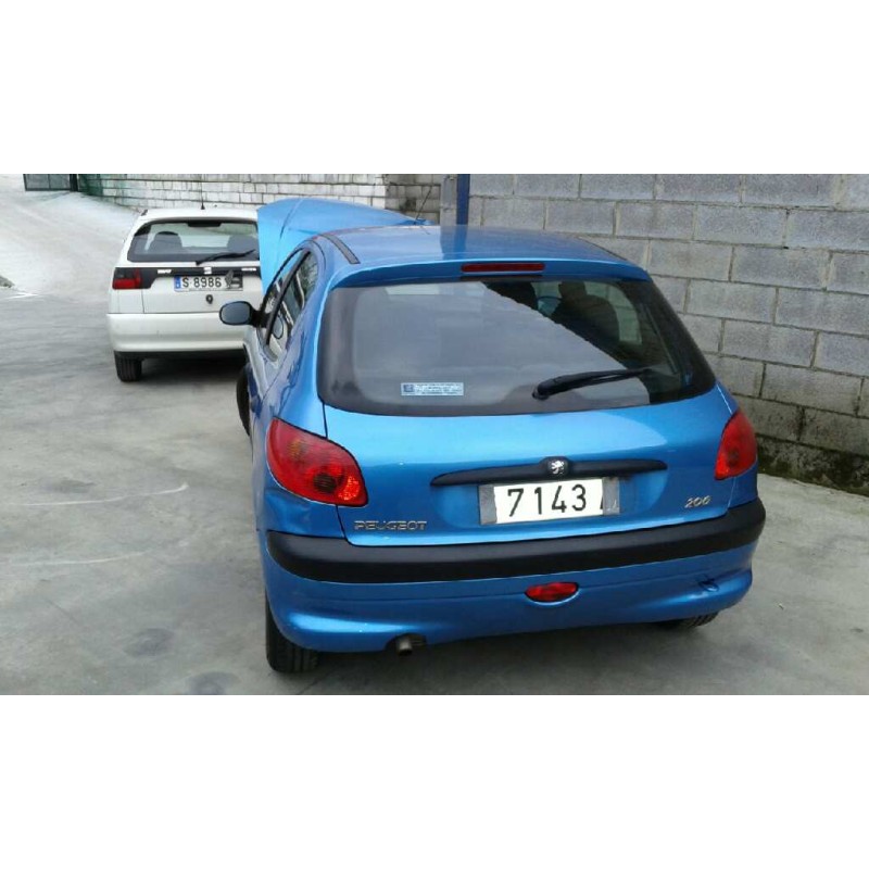 peugeot 206 berlina del año 1998