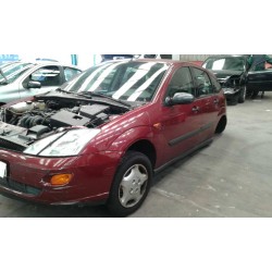 ford focus berlina (cak) del año 1999