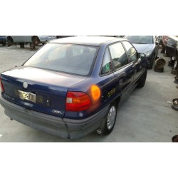 opel astra f berlina del año 1994