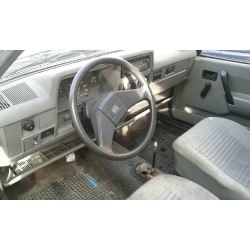 opel corsa a del año 1988
