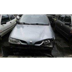 renault megane i fase 2 berlina (ba0) del año 1998