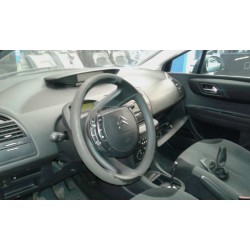 citroen c4 berlina del año 2004