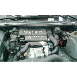 citroen c4 berlina del año 2004