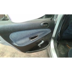 peugeot 206 berlina del año 1999