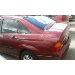 ford focus berlina (cak) del año 1998