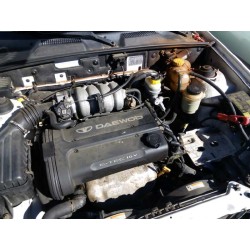 daewoo lanos del año 2001