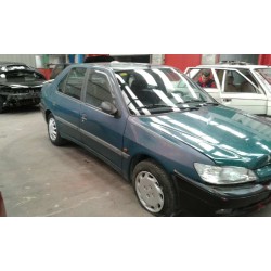 peugeot 306 berlina 4 puertas (s1) del año 1950