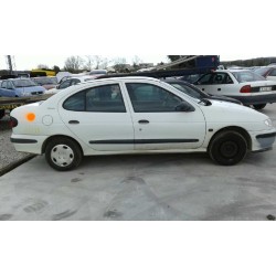 renault megane i classic (la0) del año 1997