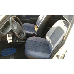 peugeot 205 berlina del año 1997