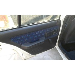peugeot 205 berlina del año 1997