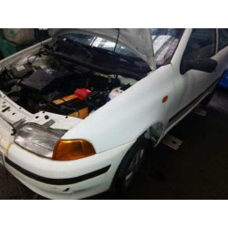 fiat punto berlina (176) del año 1998