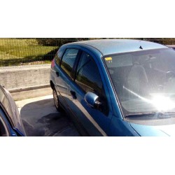 ford focus berlina (cak) del año 2000