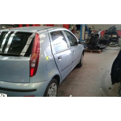 fiat punto berlina (188) del año 2013
