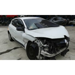 renault megane iii berlina 5 p del año 2014