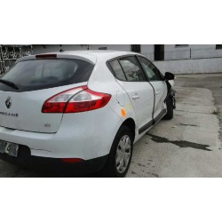 renault megane iii berlina 5 p del año 2014