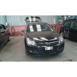 opel astra h berlina del año 2005