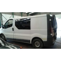 nissan primastar (x83) del año 2003