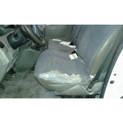 nissan primastar (x83) del año 2003