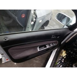 volkswagen passat berlina (3b2) del año 1999