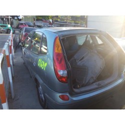 nissan almera tino (v10m) del año 2002
