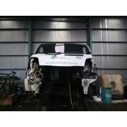 nissan primastar (x83) del año 2002